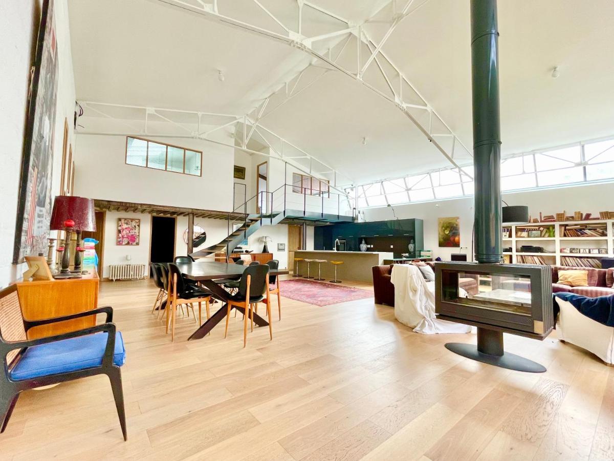 Villa Le Loft - Calme & Deco - Patio Intime - Salle De Cinema - Centre Ville 반느 외부 사진