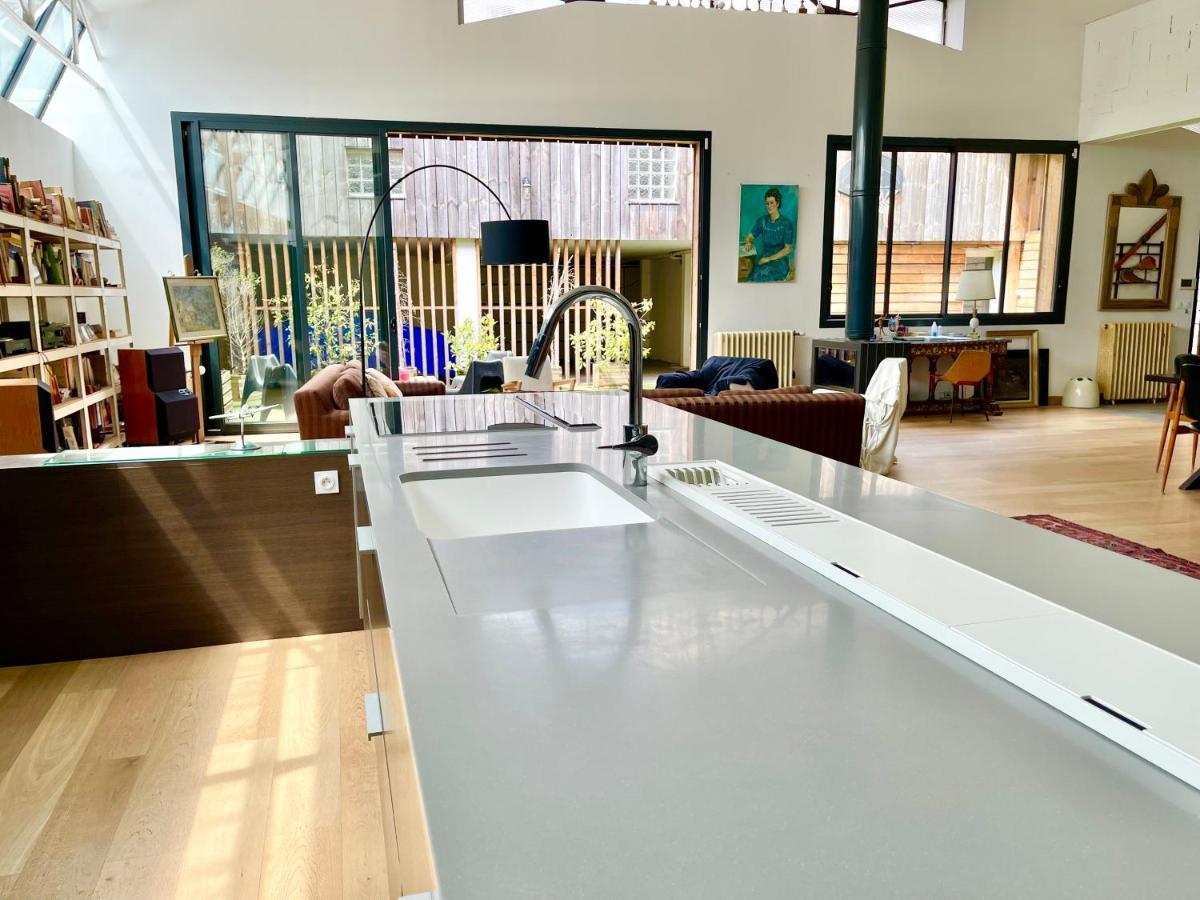 Villa Le Loft - Calme & Deco - Patio Intime - Salle De Cinema - Centre Ville 반느 외부 사진