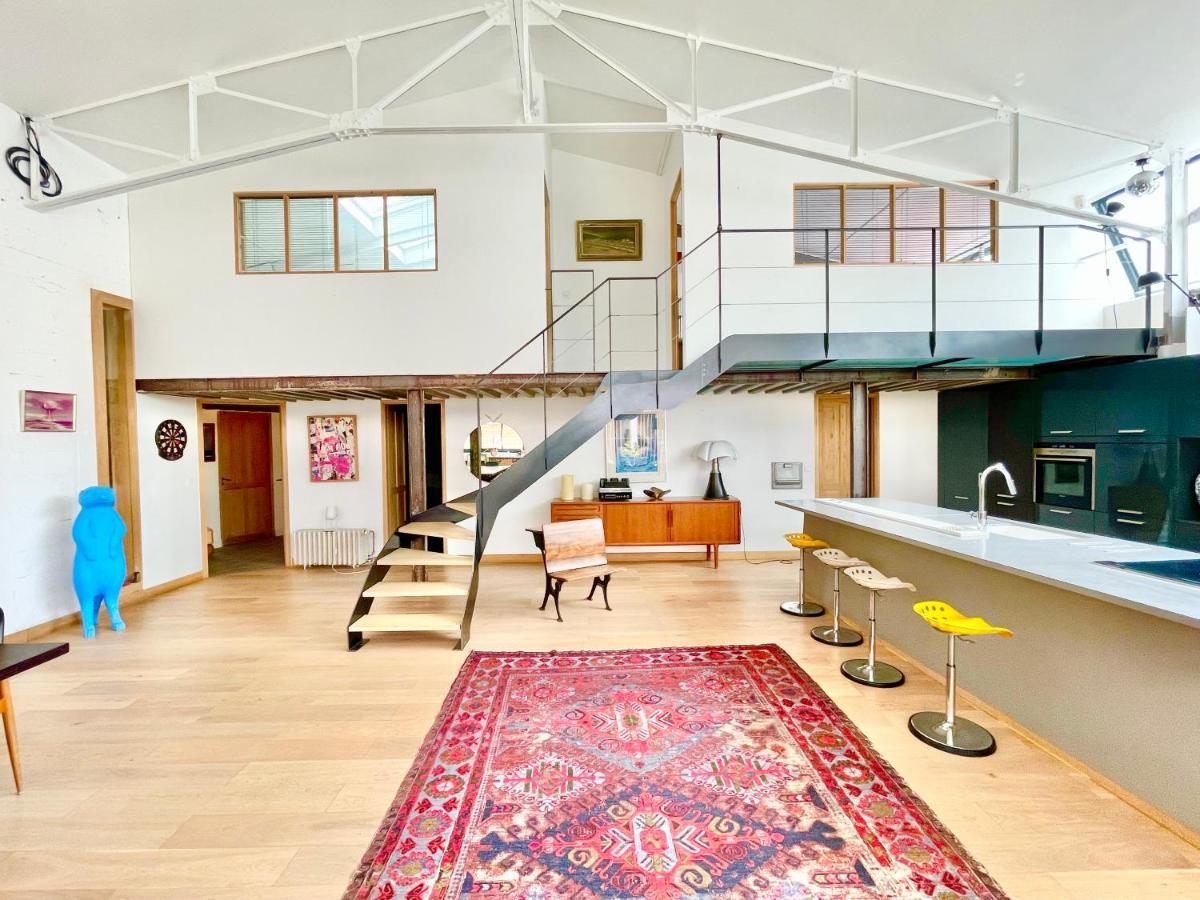 Villa Le Loft - Calme & Deco - Patio Intime - Salle De Cinema - Centre Ville 반느 외부 사진