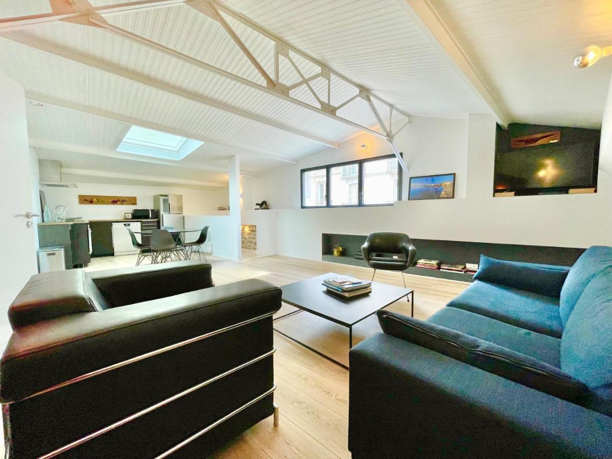 Villa Le Loft - Calme & Deco - Patio Intime - Salle De Cinema - Centre Ville 반느 외부 사진