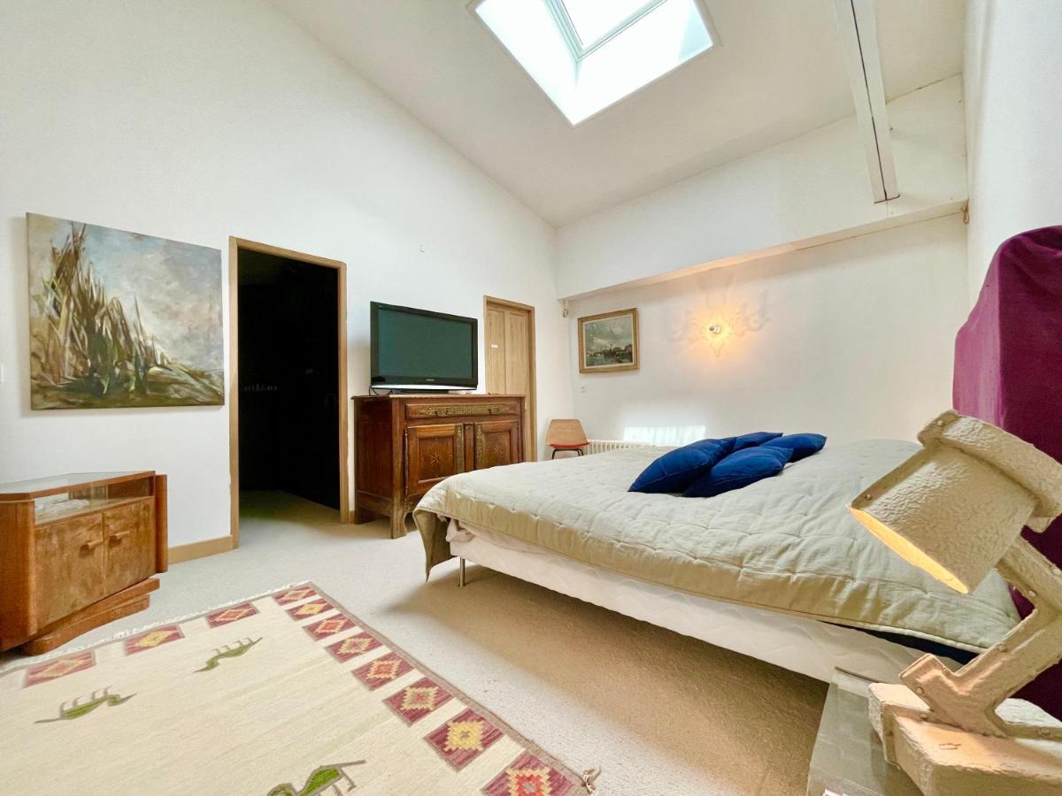 Villa Le Loft - Calme & Deco - Patio Intime - Salle De Cinema - Centre Ville 반느 외부 사진
